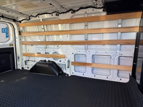 Used 2024 Ford Transit 250 Low Roof w/ Exterior Upgrade Package image 25