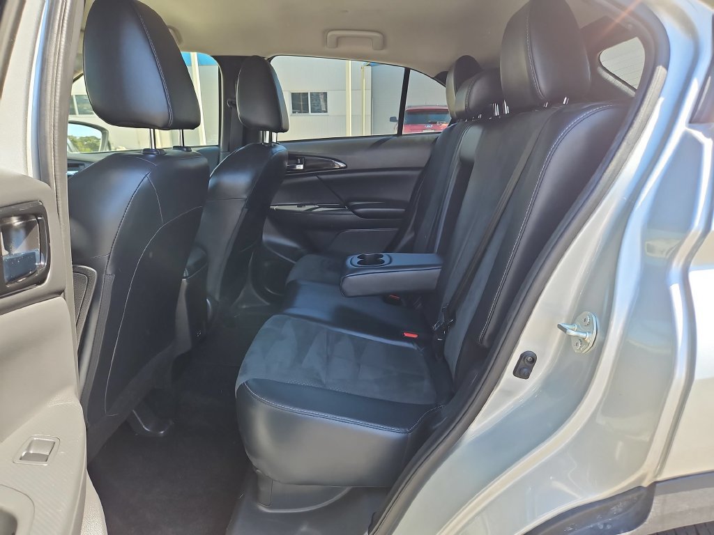 Used 2025 Mitsubishi Eclipse Cross SE AWD/4WD image 23
