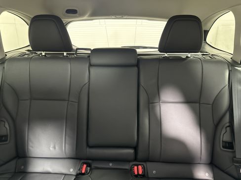 Used 2025 Subaru Outback Limited XT image 22