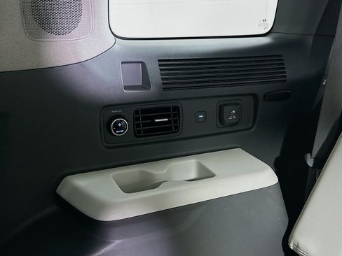 Used 2024 Hyundai Santa Fe Limited image 29