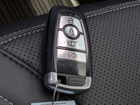 Used 2024 Ford Mustang Mach-E Premium image 34