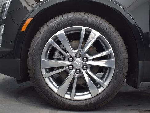 New 2026 Cadillac XT5 Premium Luxury w/ Driver Assist Package AWD/4WD image 8