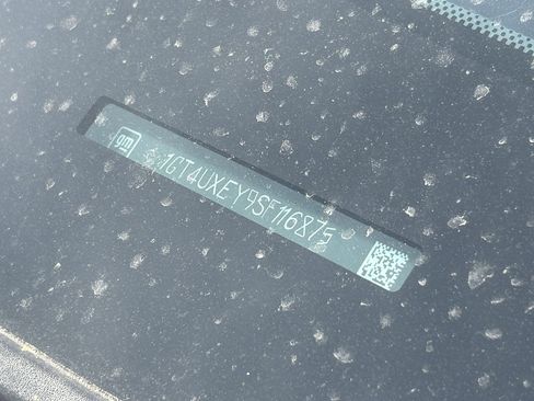 Used 2025 GMC Sierra 2500 Denali Ultimate image 11