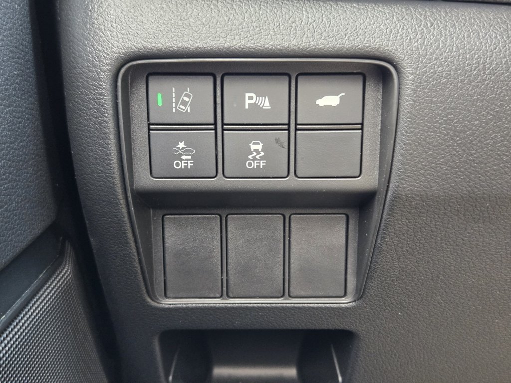 Used 2022 Honda CR-V Touring image 32