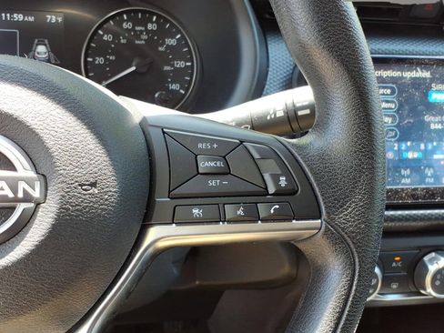 Used 2023 Nissan Kicks SV FWD image 15