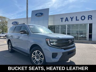 Used 2026 Ford Expedition Active