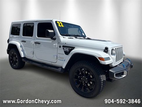 Used 2022 Jeep Wrangler Unlimited Sahara 4xe image 8