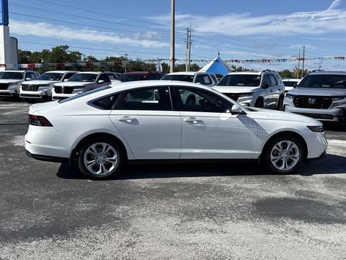 New 2025 Honda Accord LX image 4
