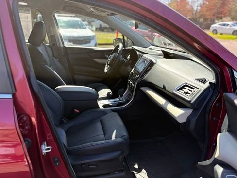 Used 2022 Subaru Ascent Limited image 27