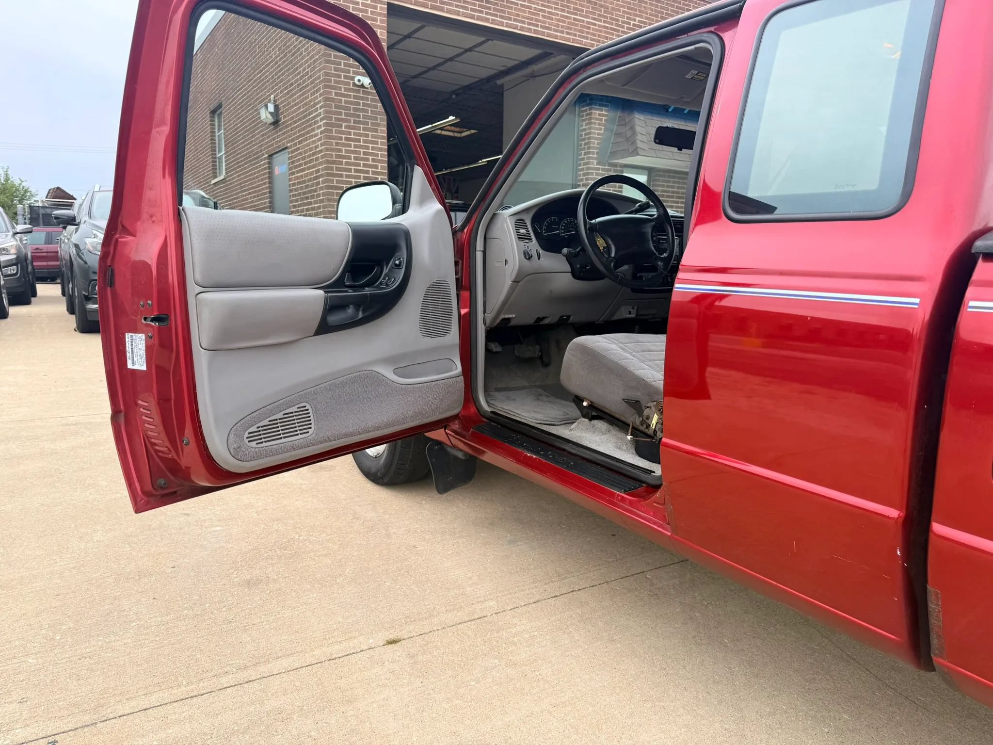 Used 1997 Ford Ranger Splash RWD image 11