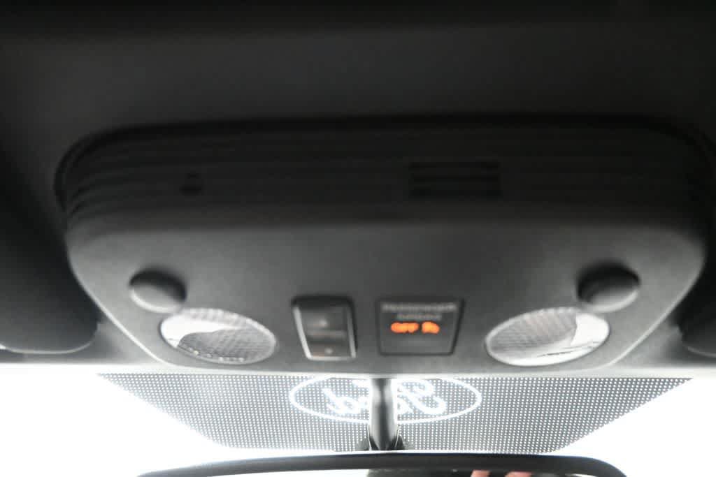 Used 2019 Ford Mustang Convertible RWD image 18