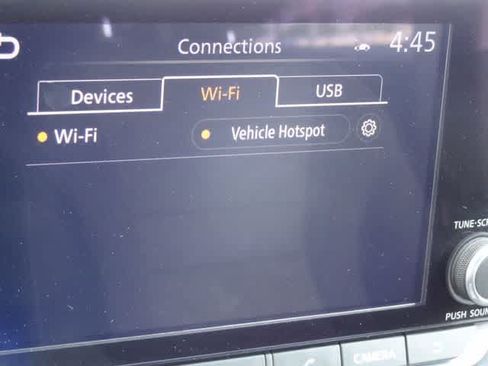 Used 2025 Nissan Rogue SV FWD image 26