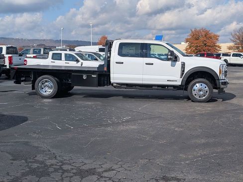 New 2026 Ford F450 XLT w/ XLT Value Package image 3