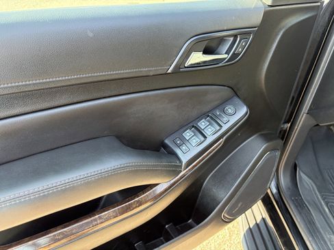 Used 2020 Chevrolet Suburban 4WD w/ Max Trailering Package image 13