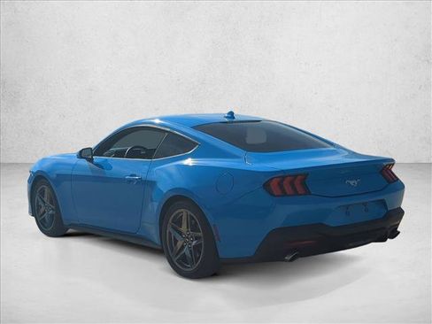 Used 2024 Ford Mustang Coupe image 7