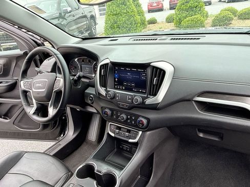 Certified 2024 GMC Terrain SLT AWD/4WD image 20