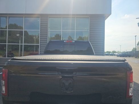 Used 2020 RAM 1500 Big Horn AWD/4WD image 6