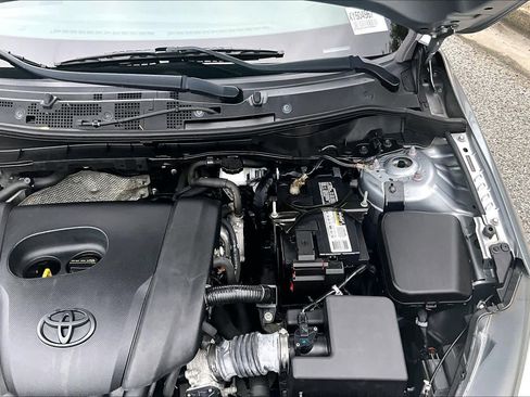 Used 2019 Toyota Yaris LE FWD image 31