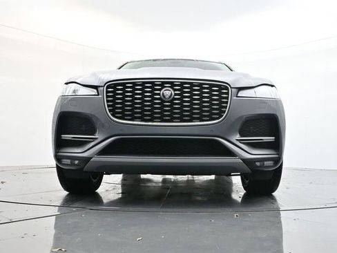 Used 2023 Jaguar F-PACE S image 30