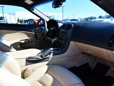 Used 2010 Chevrolet Corvette Grand Sport w/ Preferred Equipment Group RWD image 32