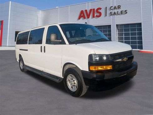 Used 2023 Chevrolet Express 3500 LS image 3