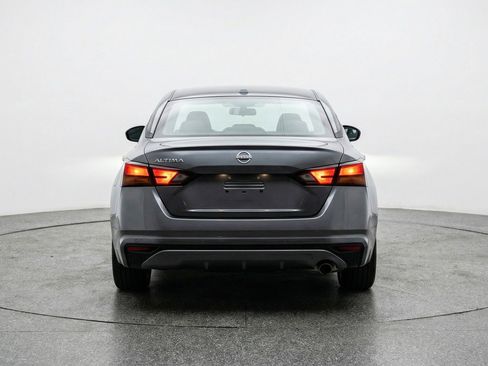 Used 2025 Nissan Altima 2.5 SV image 7