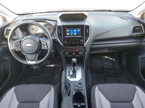 Used 2019 Subaru Crosstrek 2.0i Premium w/ Eyesight System image 9