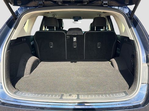 Used 2025 Genesis GV80 2.5T image 12