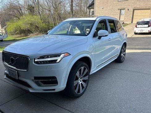 Used 2024 Volvo XC90 T8 Ultimate w/ Protection Package Premier image 5