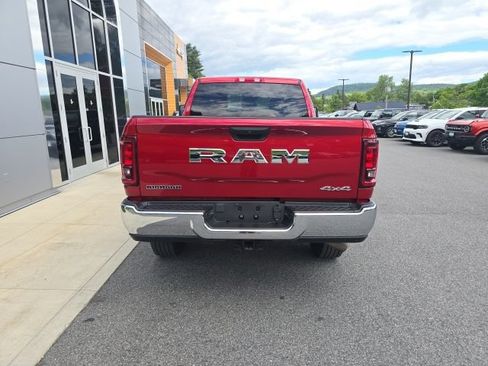 Used 2026 RAM 2500 Big Horn AWD/4WD image 6