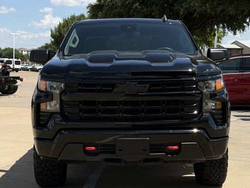 Used 2026 Chevrolet Silverado 1500 Custom Trail Boss AWD/4WD image 10
