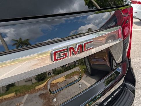 Certified 2021 GMC Yukon Denali w/ Denali Premium Package RWD image 24