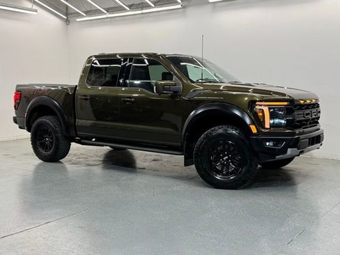 Used 2025 Ford F150 Raptor AWD/4WD image 2