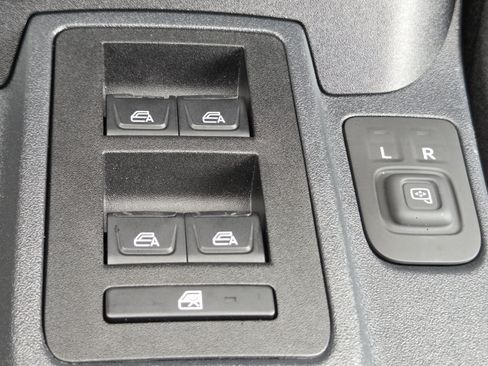 Used 2021 Ford Bronco 4-Door AWD/4WD image 9
