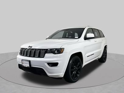 Used 2018 Jeep Grand Cherokee Altitude