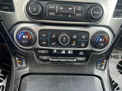 Used 2015 Chevrolet Suburban LTZ image 22