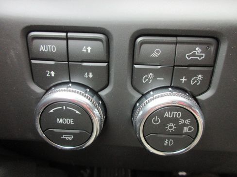 New 2026 GMC Sierra 1500 AT4 image 14