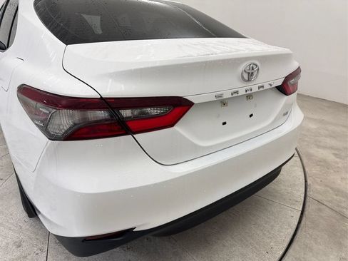 Used 2022 Toyota Camry LE FWD image 20