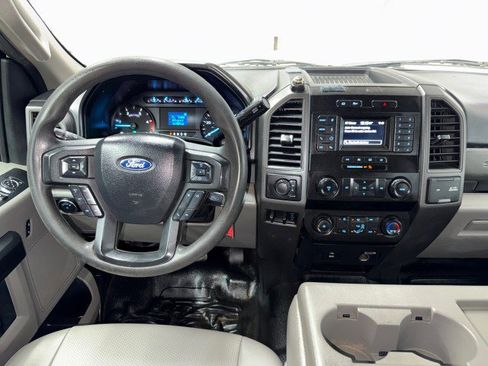 Used 2021 Ford F550 4x4 Crew Cab Super Duty w/ Power Equipment Group image 14