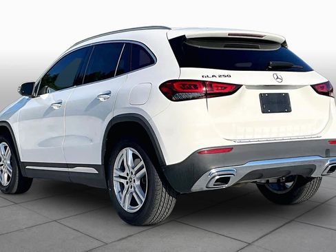 Used 2022 Mercedes-Benz GLA 250 image 11