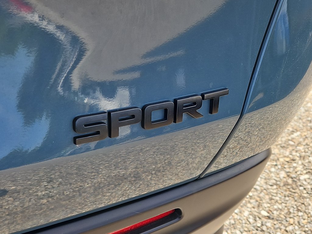 Certified 2025 Honda HR-V Sport image 12