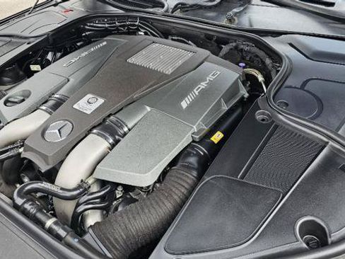 Used 2015 Mercedes-Benz S 63 AMG 4MATIC Sedan image 10