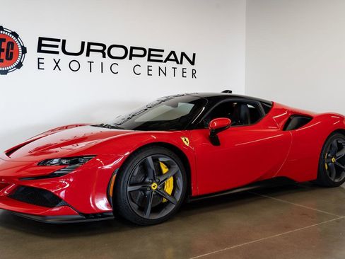 Used 2022 Ferrari SF90 Stradale image 22