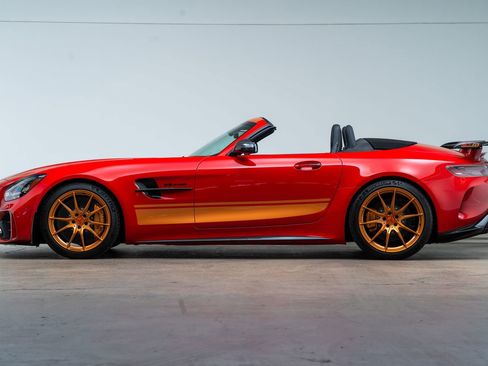 Used 2020 Mercedes-Benz AMG GT R image 4