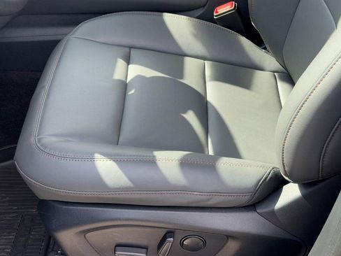 New 2026 Ford Explorer Active image 16