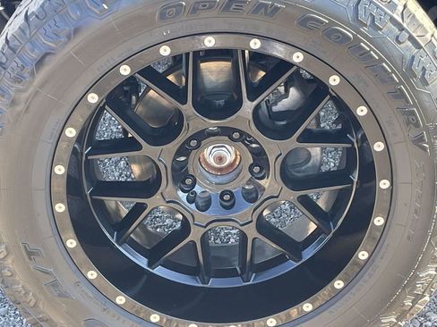 Used 2023 Jeep Gladiator Mojave w/ Trailer Tow Package image 32