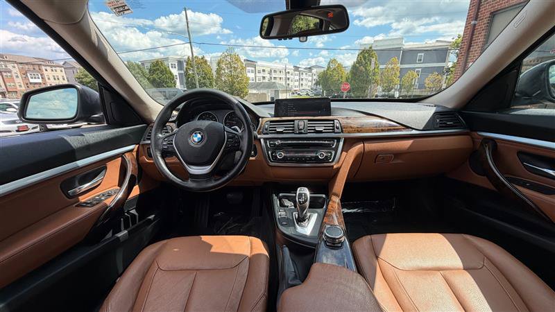 Used 2015 BMW 335i Gran Turismo xDrive AWD/4WD image 28