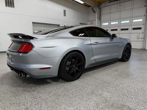 Used 2021 Ford Mustang GT Premium image 4