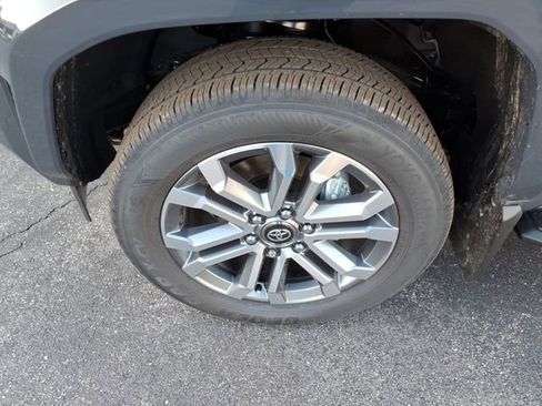 New 2026 Toyota 4Runner Limited image 4