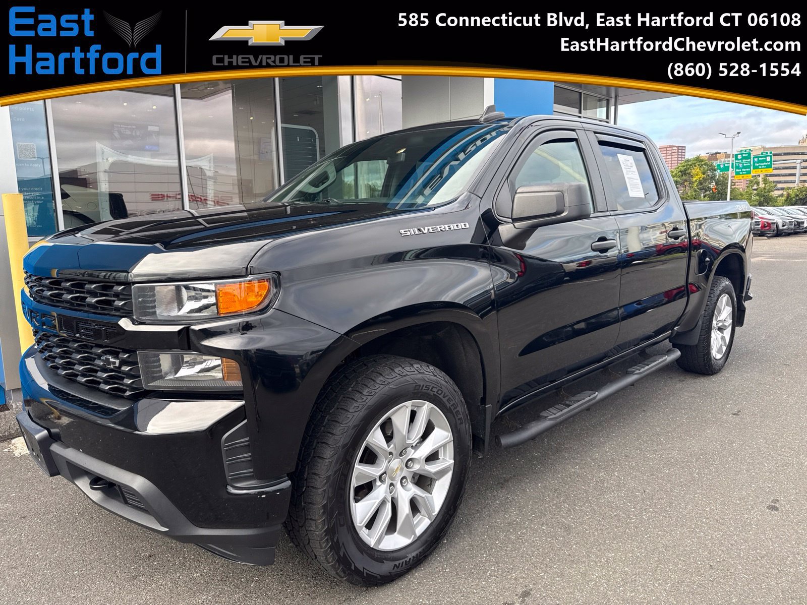 Used 2021 Chevrolet Silverado 1500 Custom w/ Safety Confidence Package AWD/4WD image 1